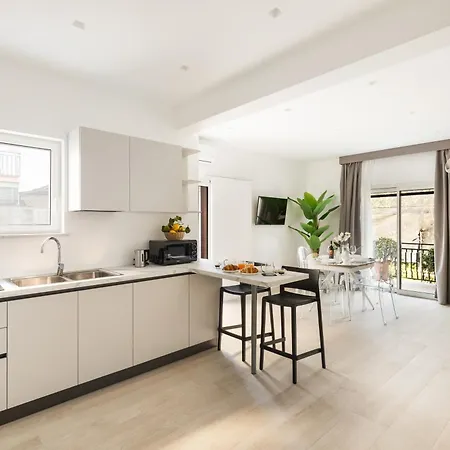 Lägenhet Yourhome - Aranci Prestige
