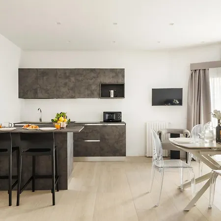 Yourhome - Aranci Prestige Lägenhet